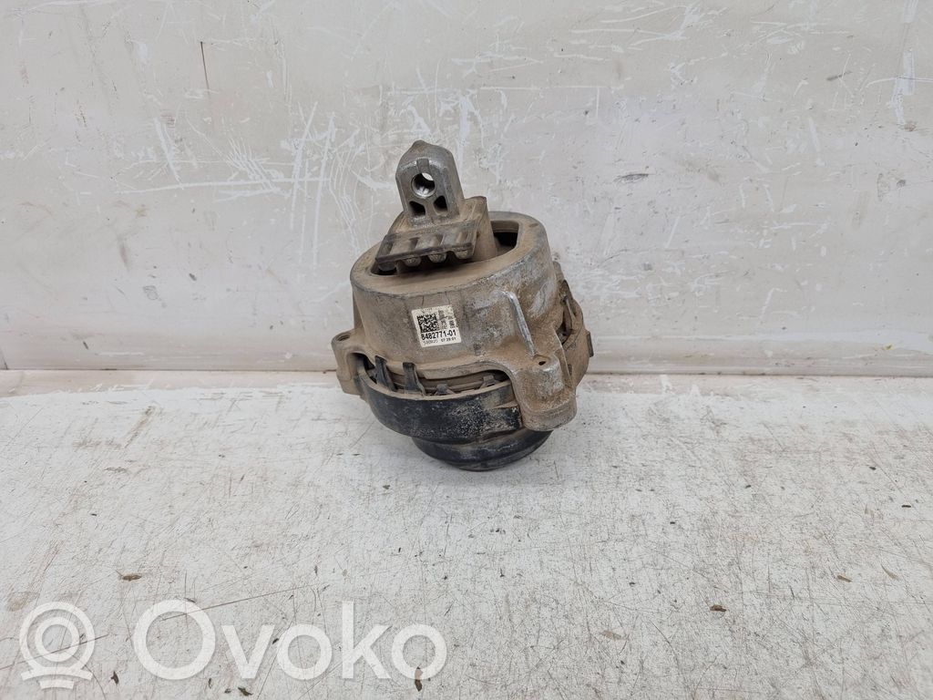 Engine mount bracket   8482771,848277101