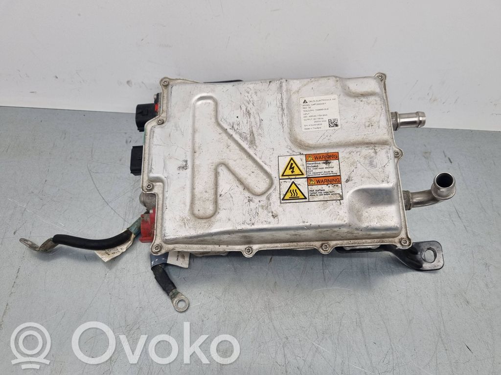 Inverteris (įtampos keitiklis)   102866500E,102866500E