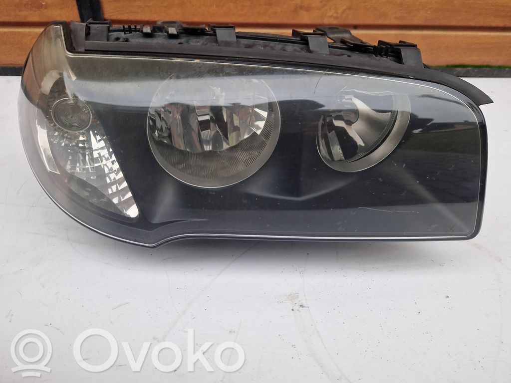 BMW X3 E83 Priekinis žibintas 