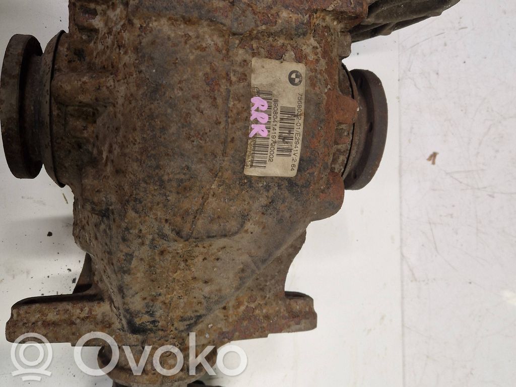 Rear differential   7568032