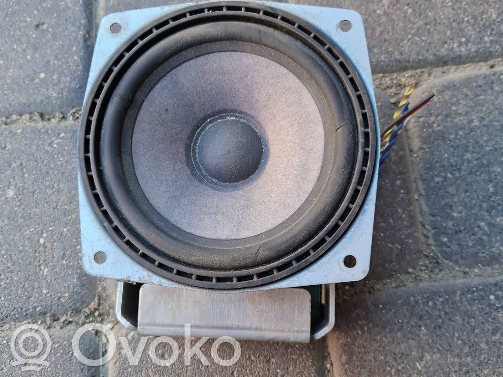 Etuoven kaiutin   8410689,4913430683