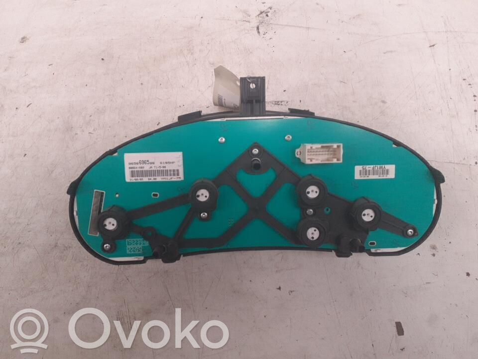 Peugeot 206 CC Speedometer (instrument cluster) 