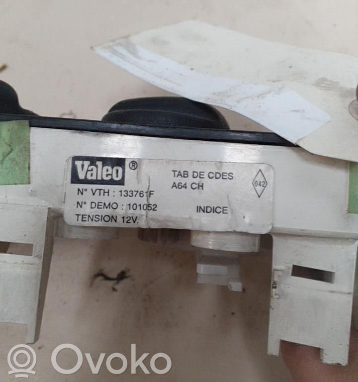 Renault Master II Climate control unit 