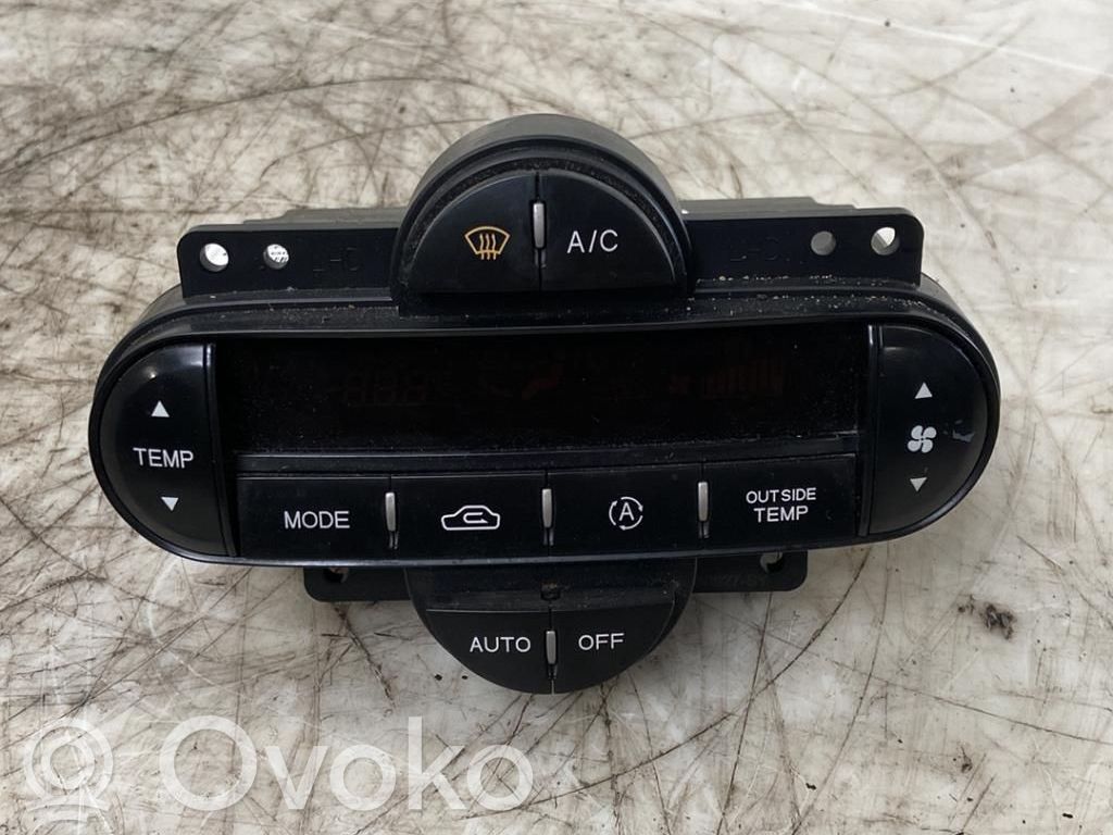 KIA Carens I Climate control unit 