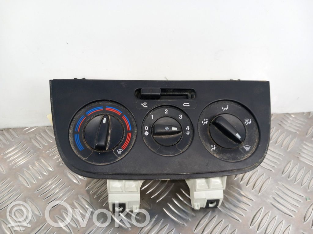 Climate control unit   00006490K4