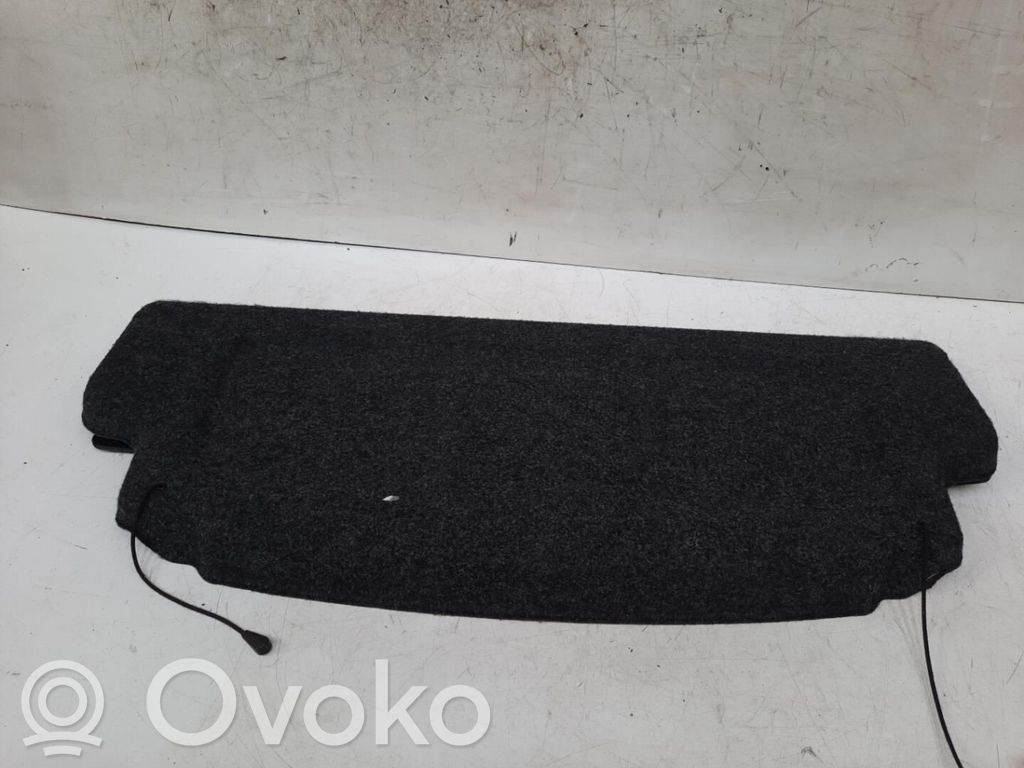 Nissan Note (E11) Hattuhylly 