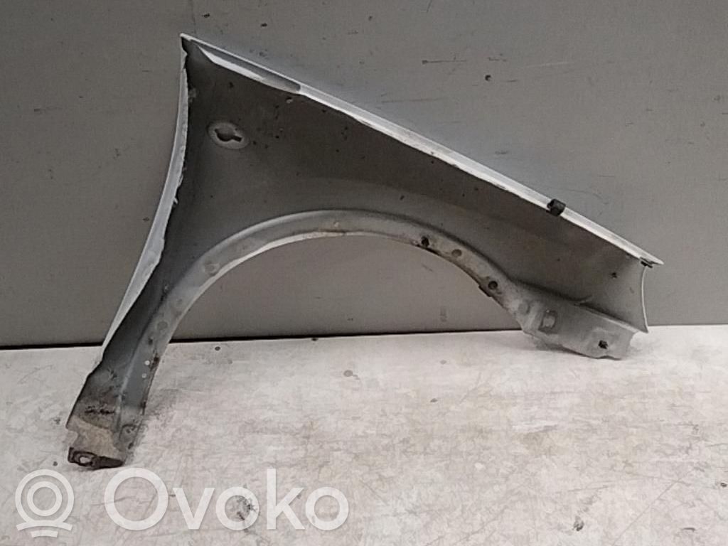 Opel Combo C Sparnas 