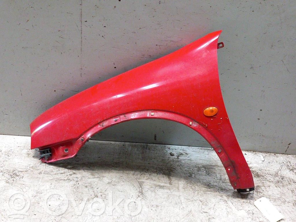Opel Corsa B Sparnas 