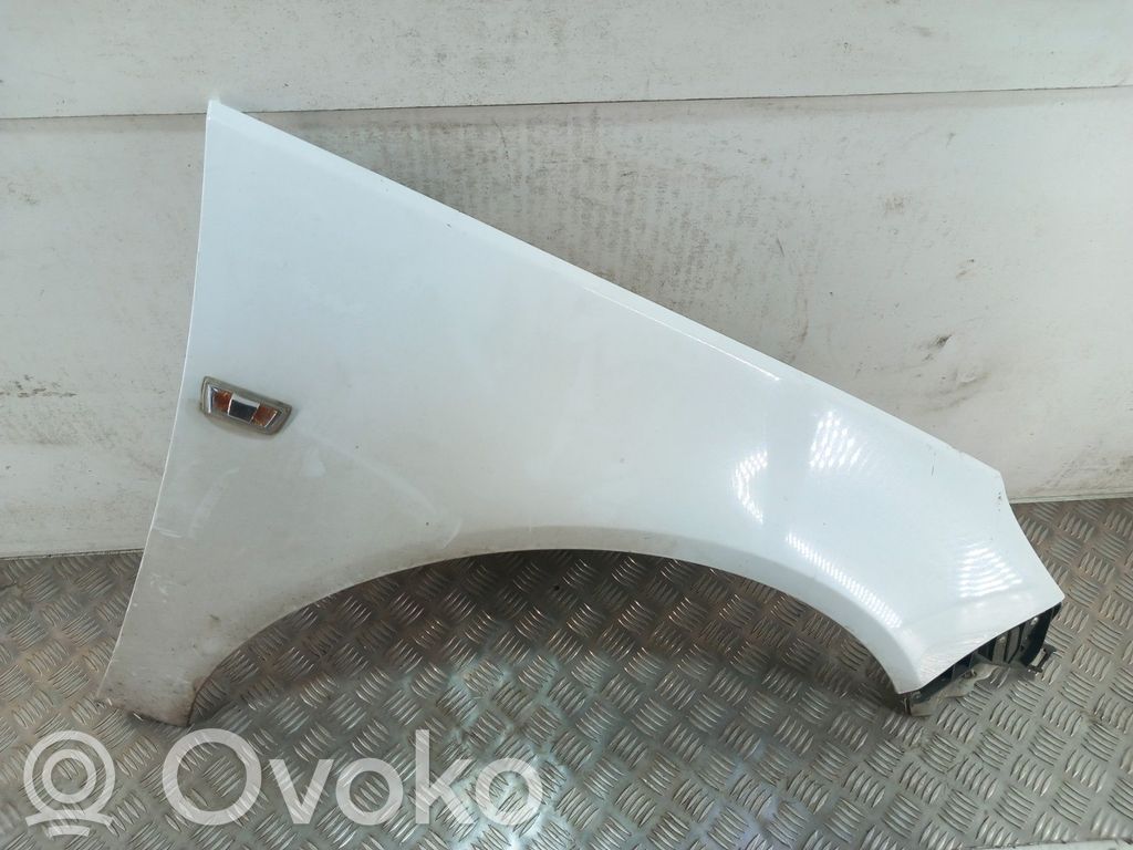 Opel Insignia A Sparnas 