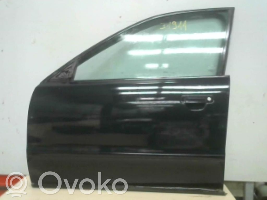 Audi A4 S4 B5 8D Puerta delantera 