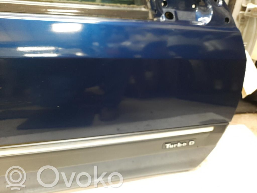 Puerta delantera   9004K8