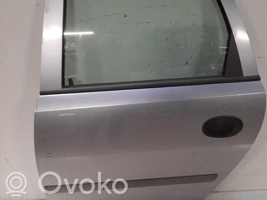 Opel Meriva A Puerta trasera 
