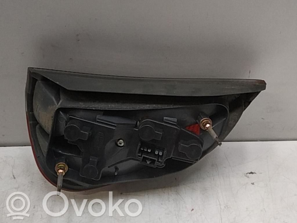 Lancia Lybra Lampă spate în caroserie 
