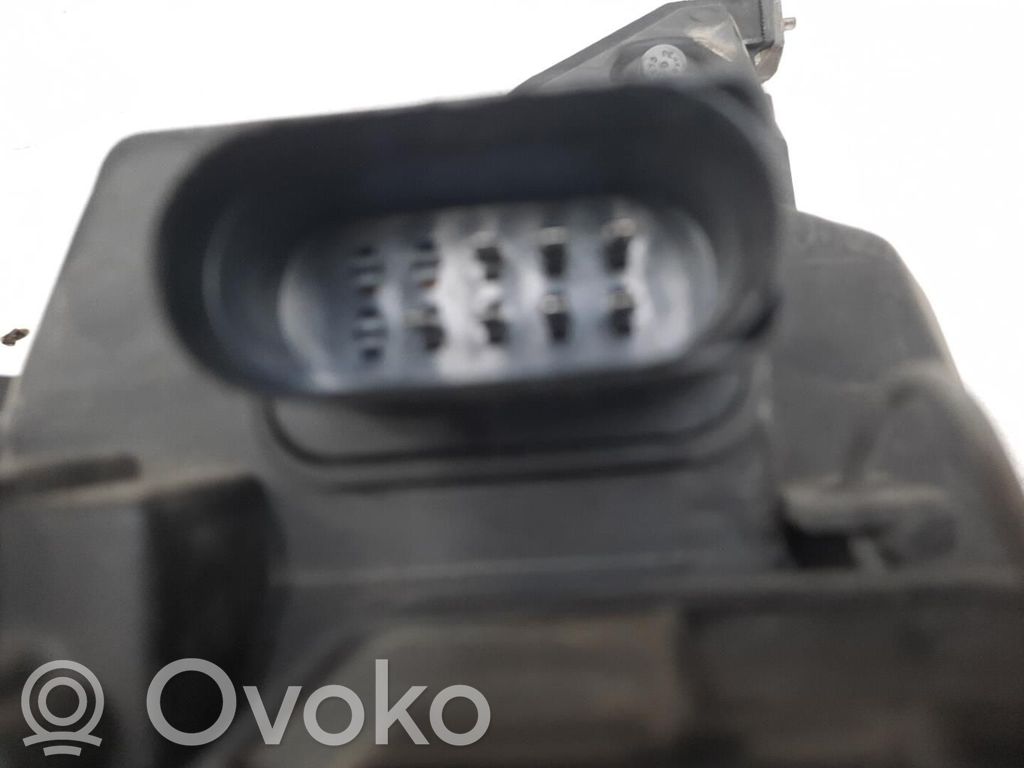 Ford Focus Headlight/headlamp 