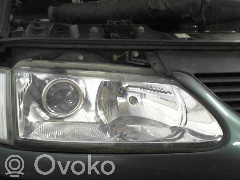 Renault Espace III Scheinwerfer 