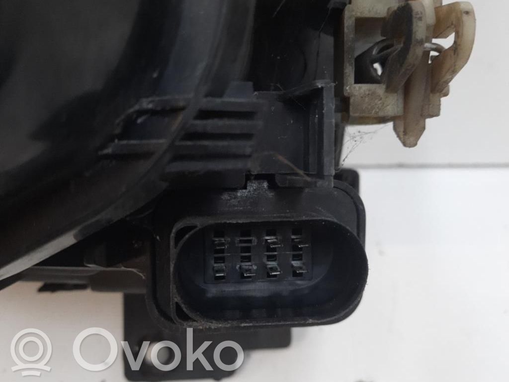 Volkswagen Polo III 6N 6N2 6NF Lampa przednia 
