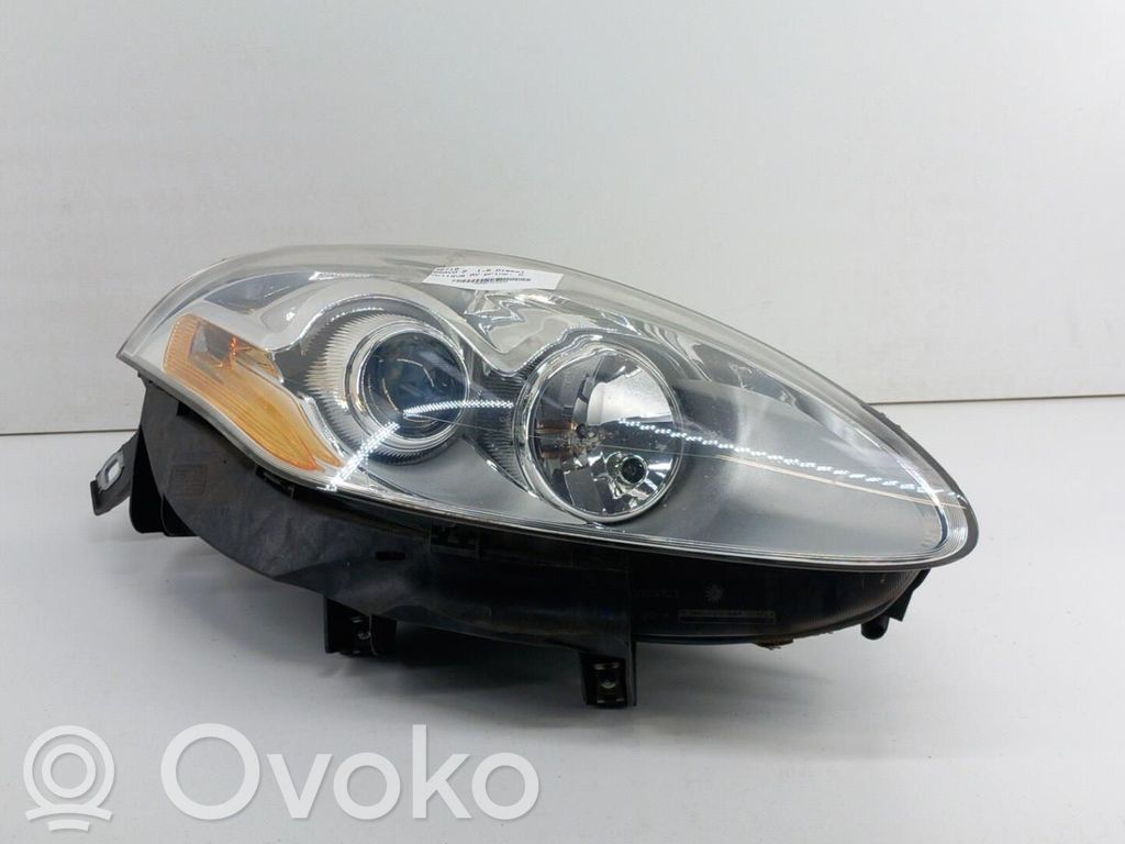 Fiat Bravo Lampa przednia 