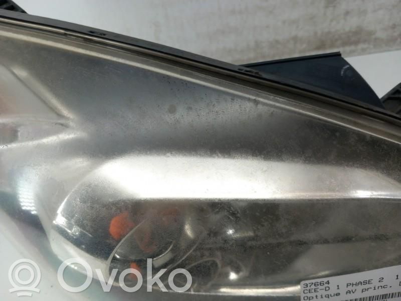 KIA Ceed Headlight/headlamp 