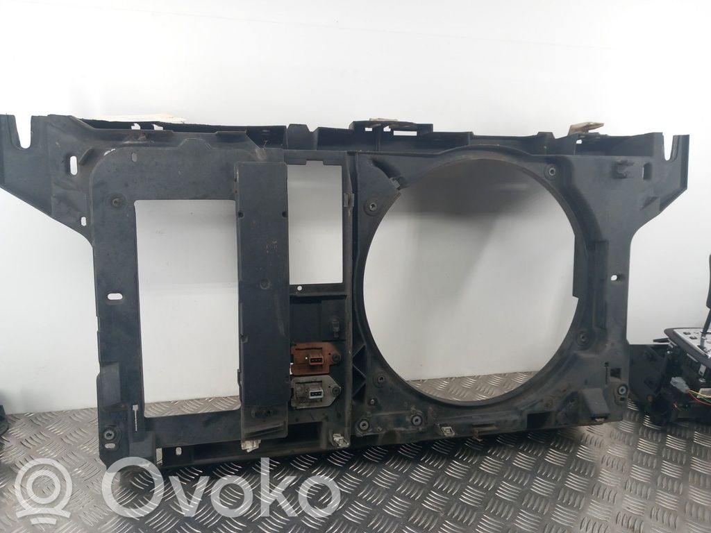 Citroen C5 Radiatorių panelė 