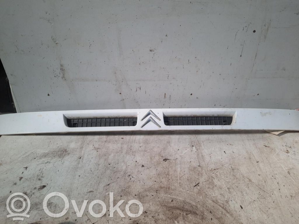 Citroen Jumper Etusäleikkö 