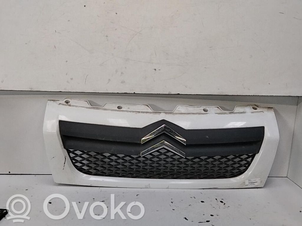 Citroen Jumper Etusäleikkö 