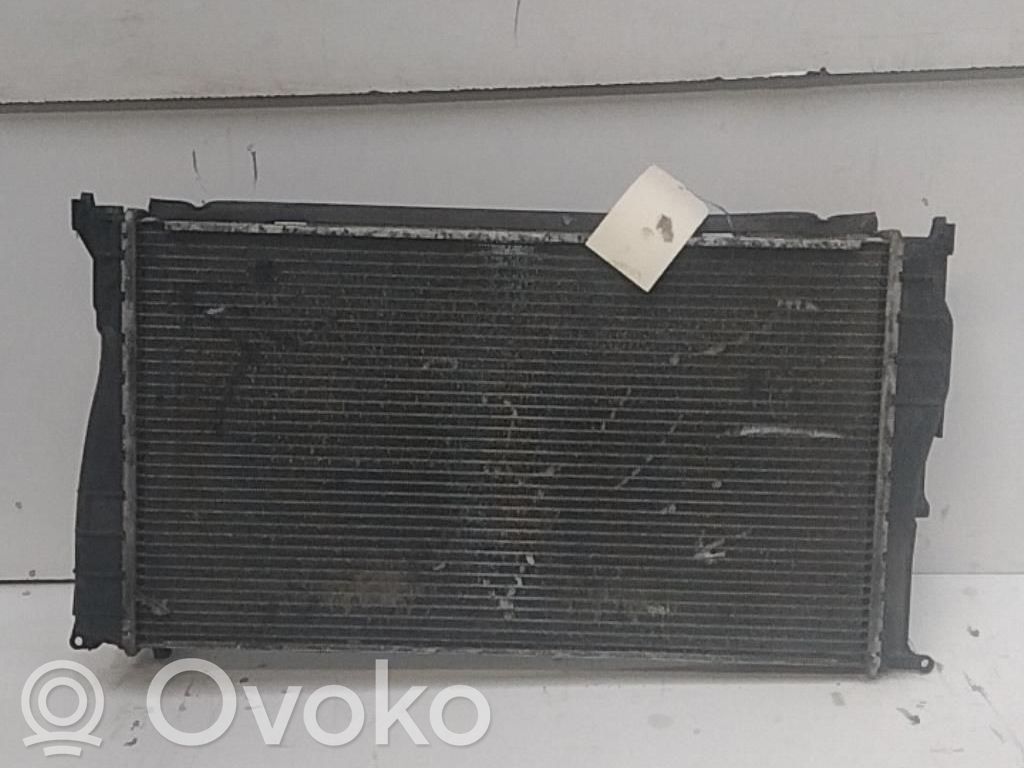 BMW 3 E90 E91 Coolant radiator 