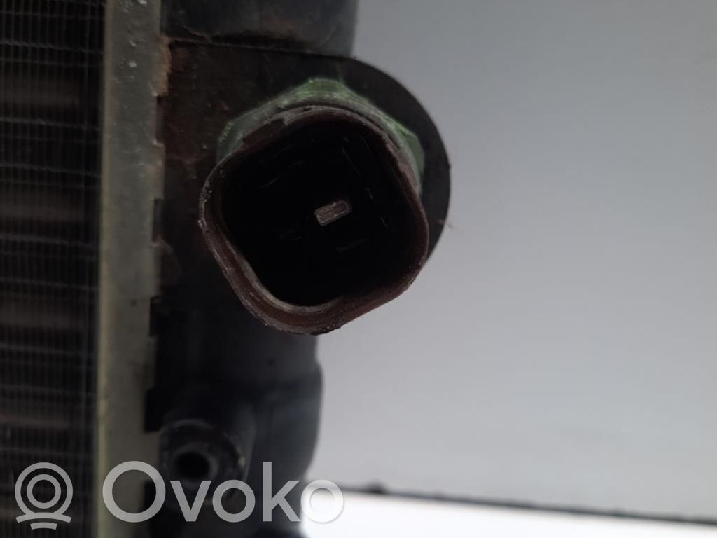 Volkswagen Polo III 6N 6N2 6NF Chłodnica 