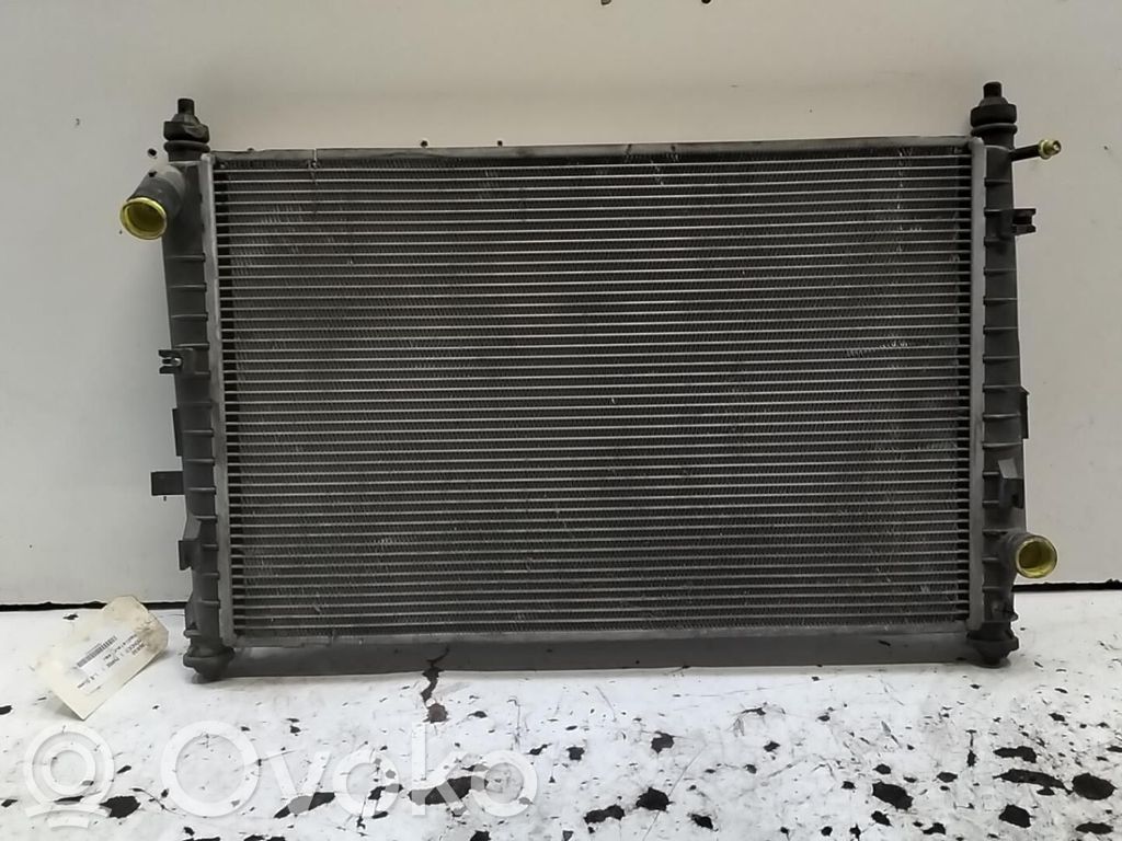 Ford Mondeo MK I Radiator lichid răcire 