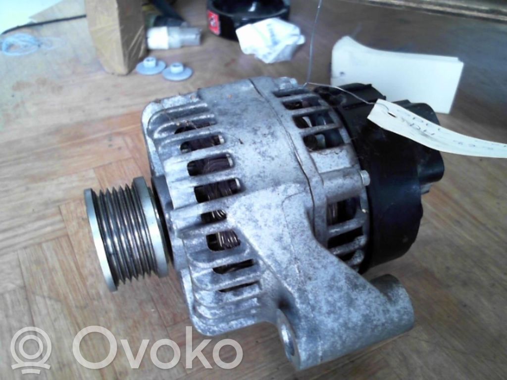Opel Combo D Generatorius 