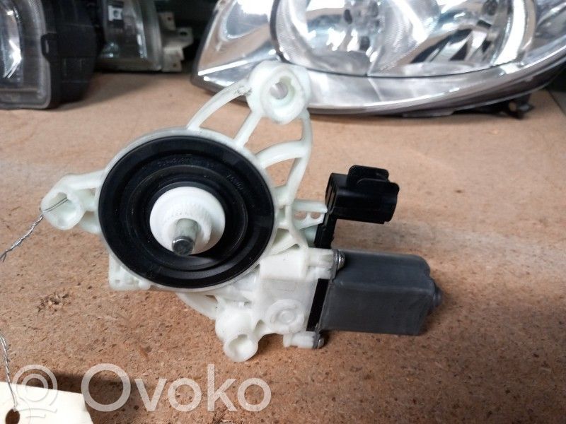 Ford Focus Asa reguladora de la puerta trasera 