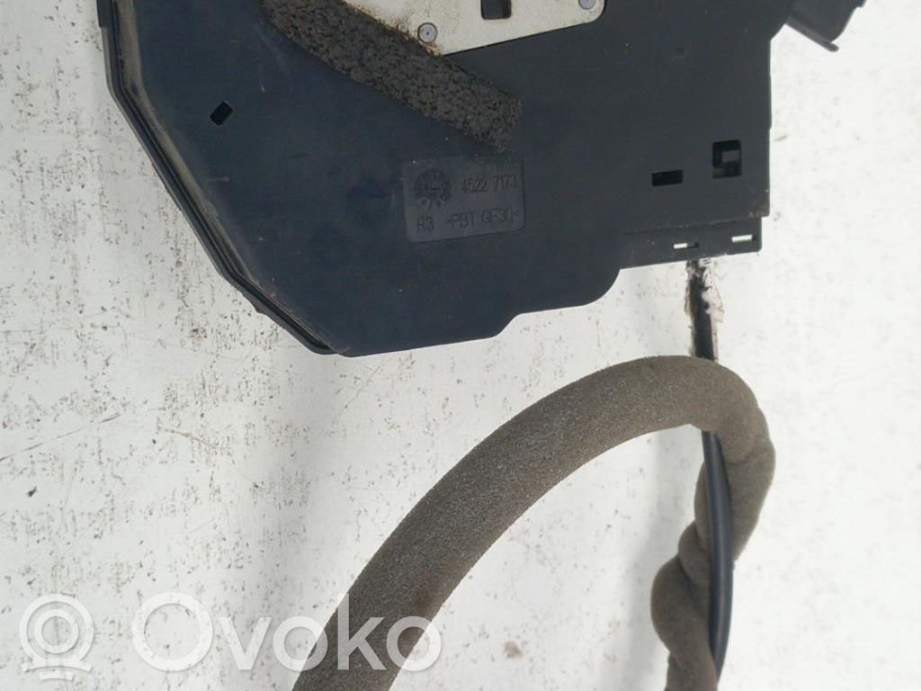 Renault Zoe Etuoven lukko 