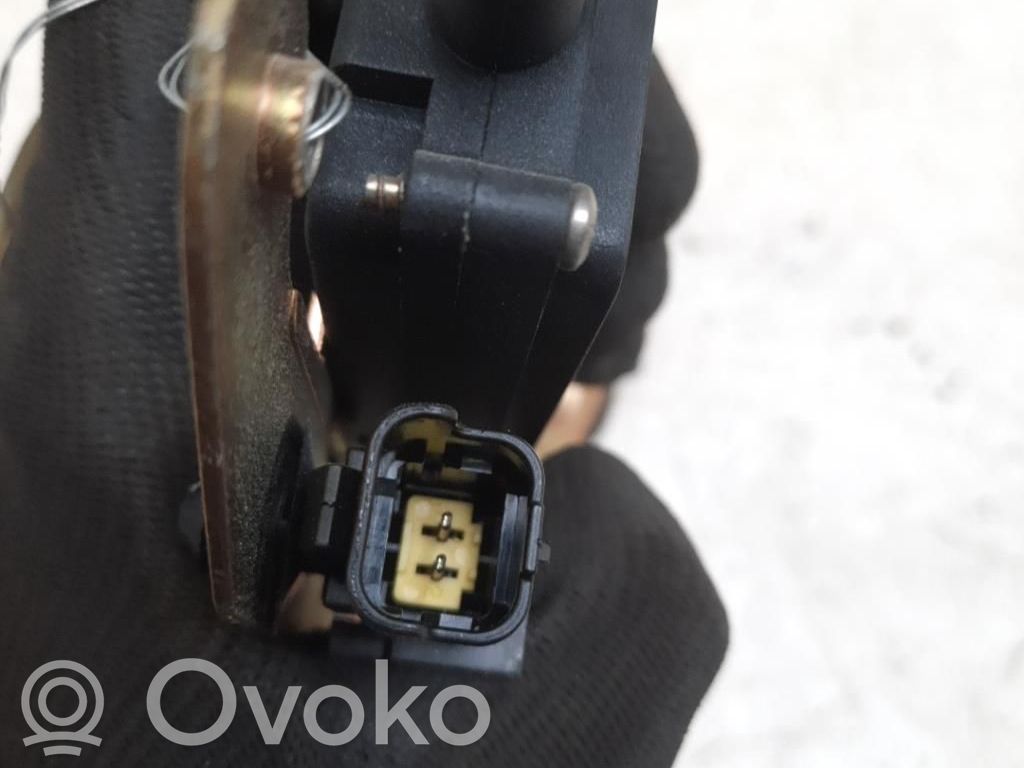 Peugeot 807 Rear door lock 