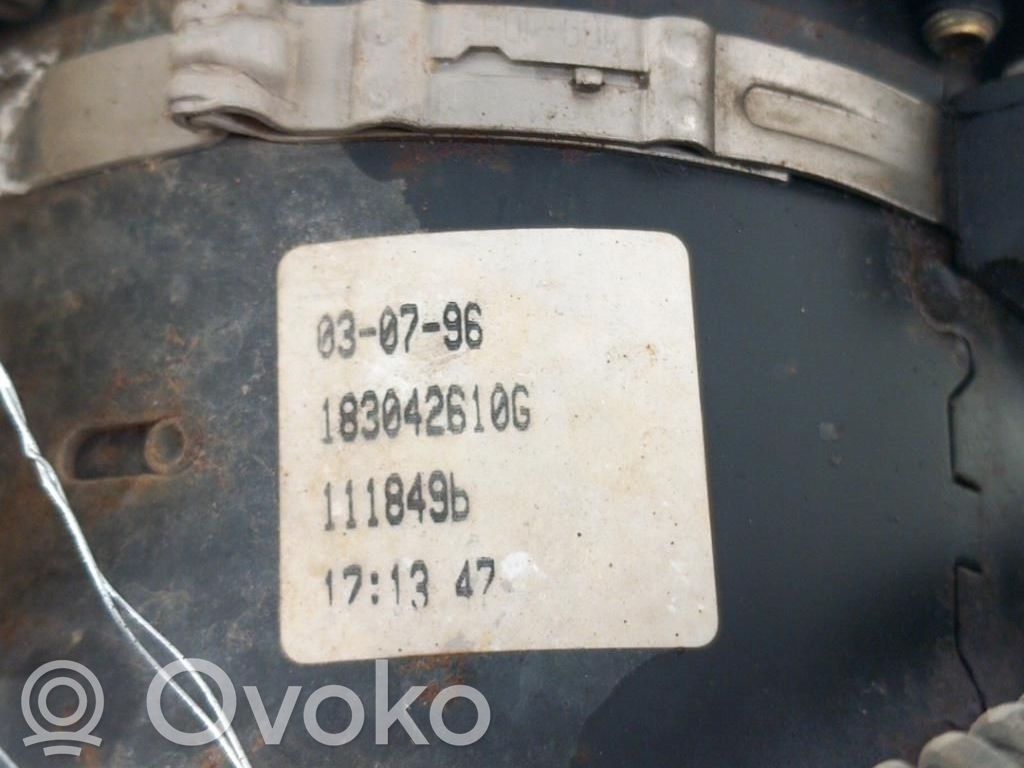 Peugeot 106 Pompa wspomagania 