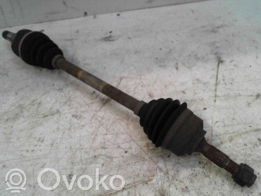 Citroen C3 Priekšējā pusass 