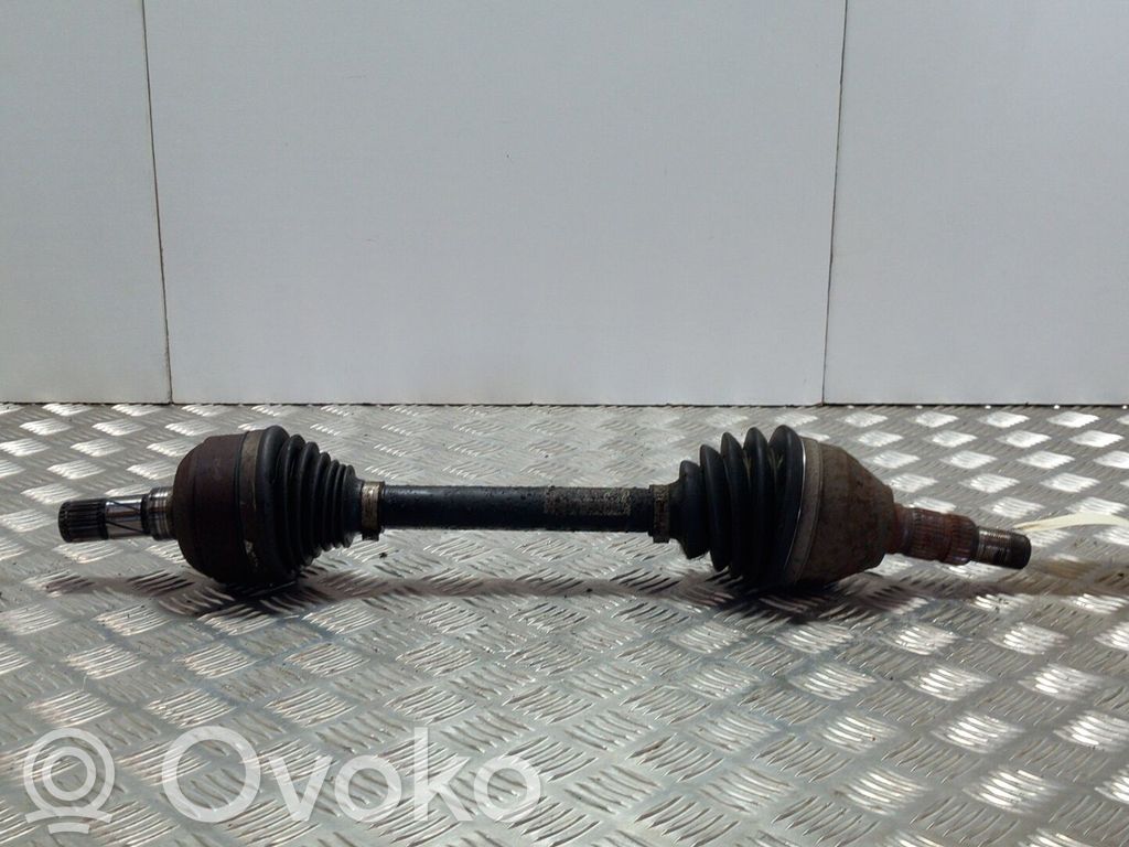 Opel Astra J Priekinis pusašis 