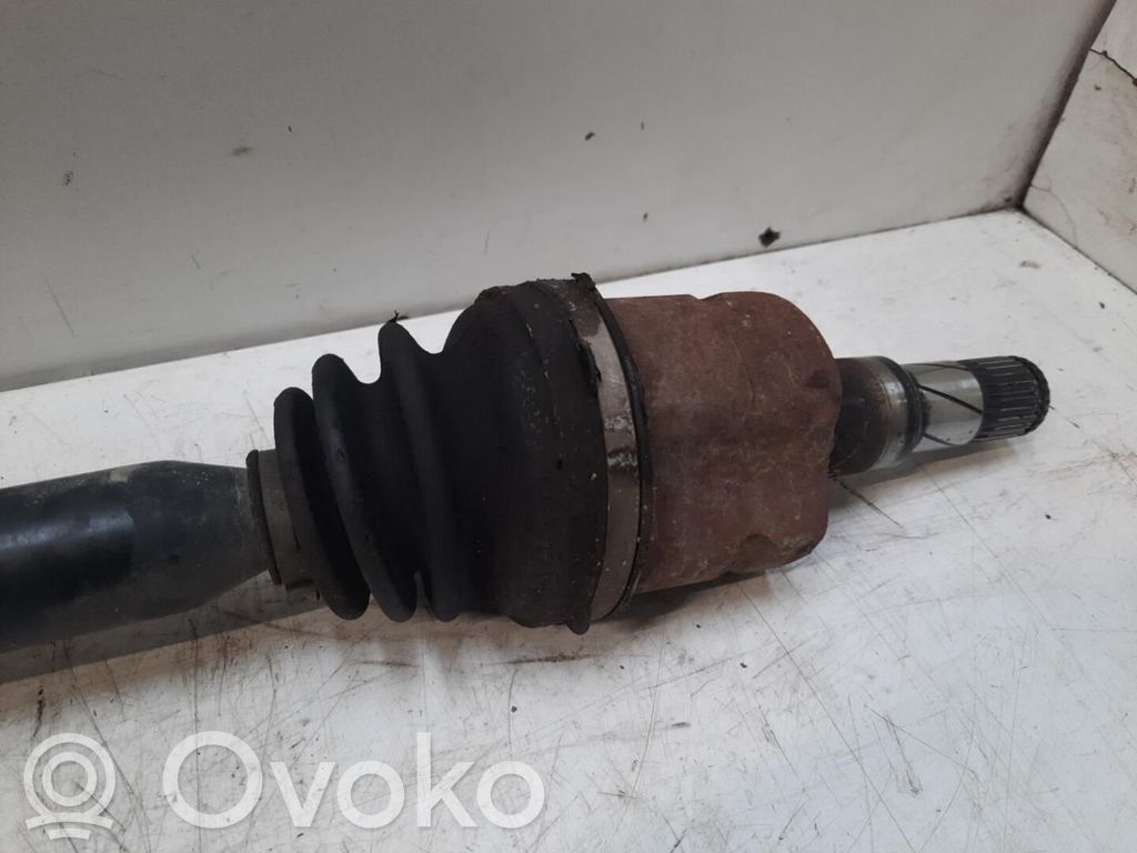 Opel Corsa D Priekinis pusašis 