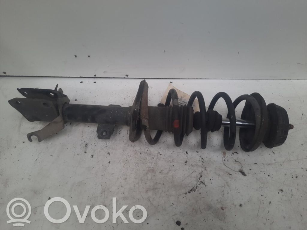 Dacia Duster Priekšpusē amortizators ar atsperi 