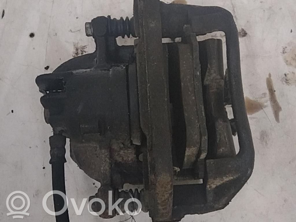 Volvo S40, V40 Zacisk hamulcowy przedni 