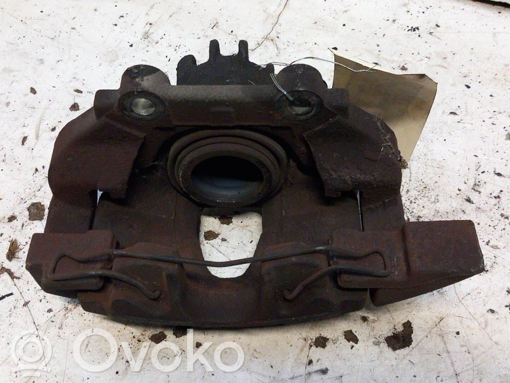 Peugeot 307 Zacisk hamulcowy przedni 