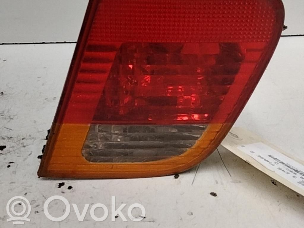 BMW 3 E46 Tailgate rear/tail lights 
