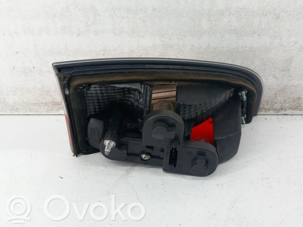 Ford S-MAX Tailgate rear/tail lights 