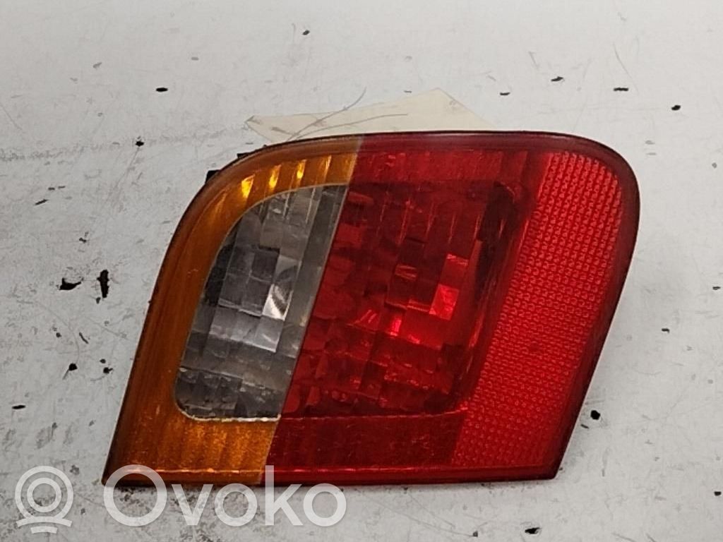 BMW 3 E46 Tailgate rear/tail lights 
