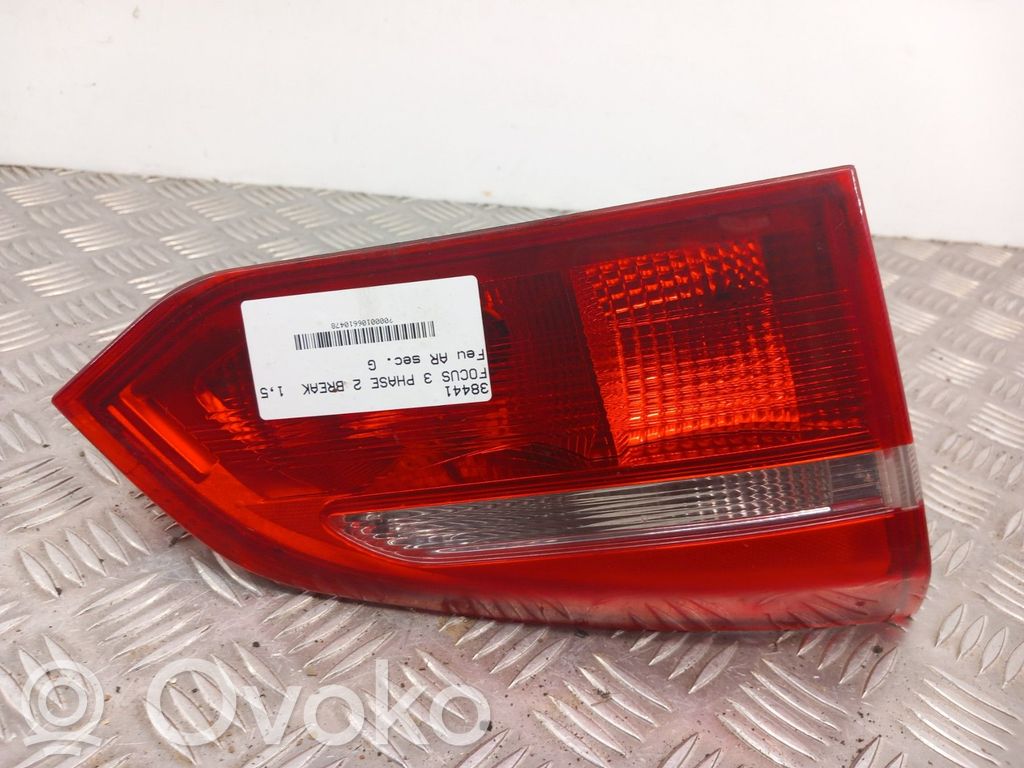 Ford Focus Takaluukun takavalot 