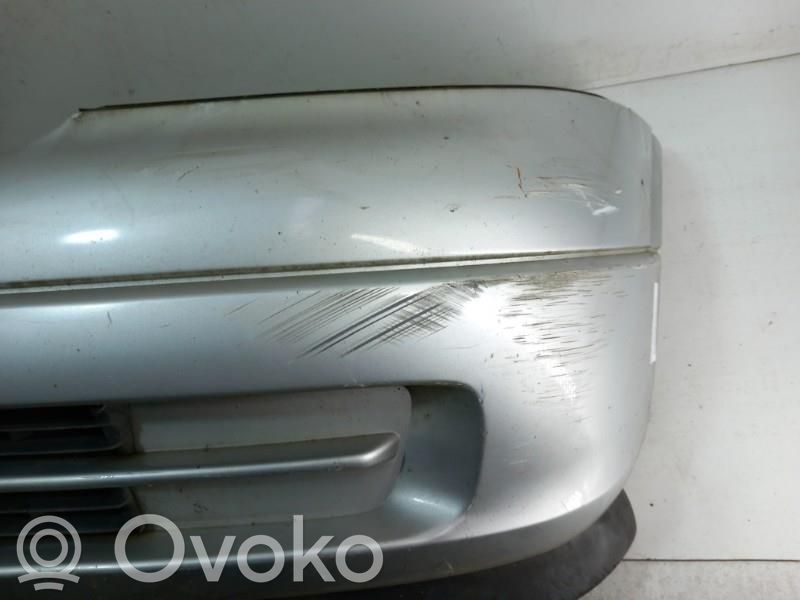 Opel Astra G Parachoques delantero 