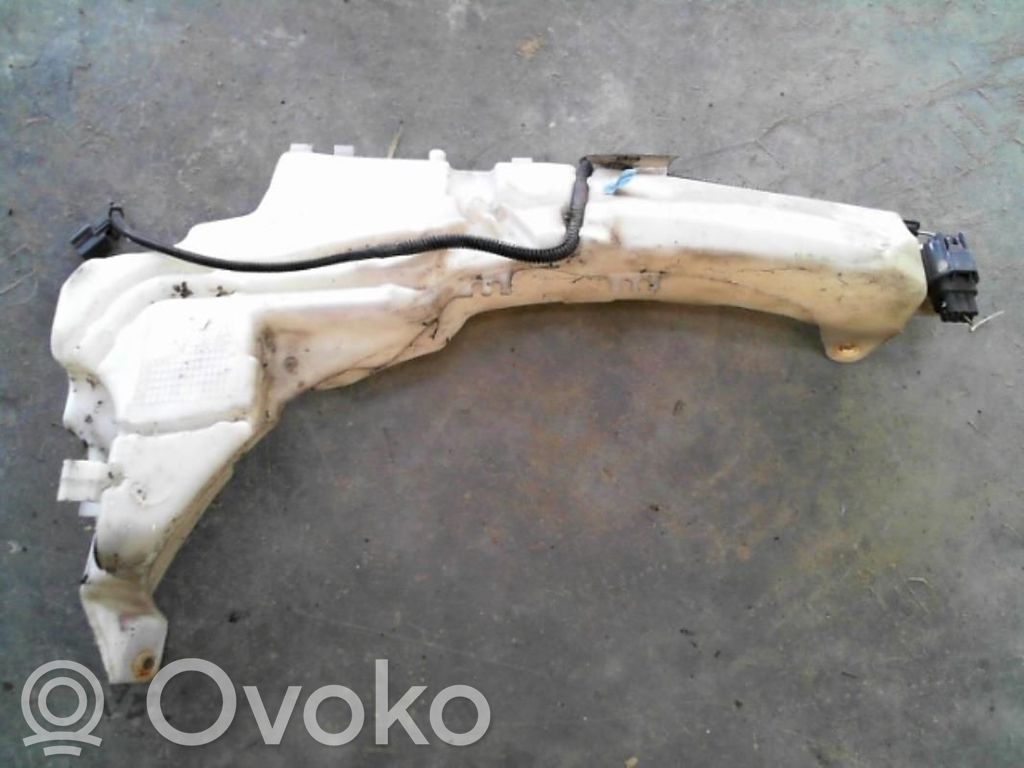 Ford Focus Langų skysčio bakelis 