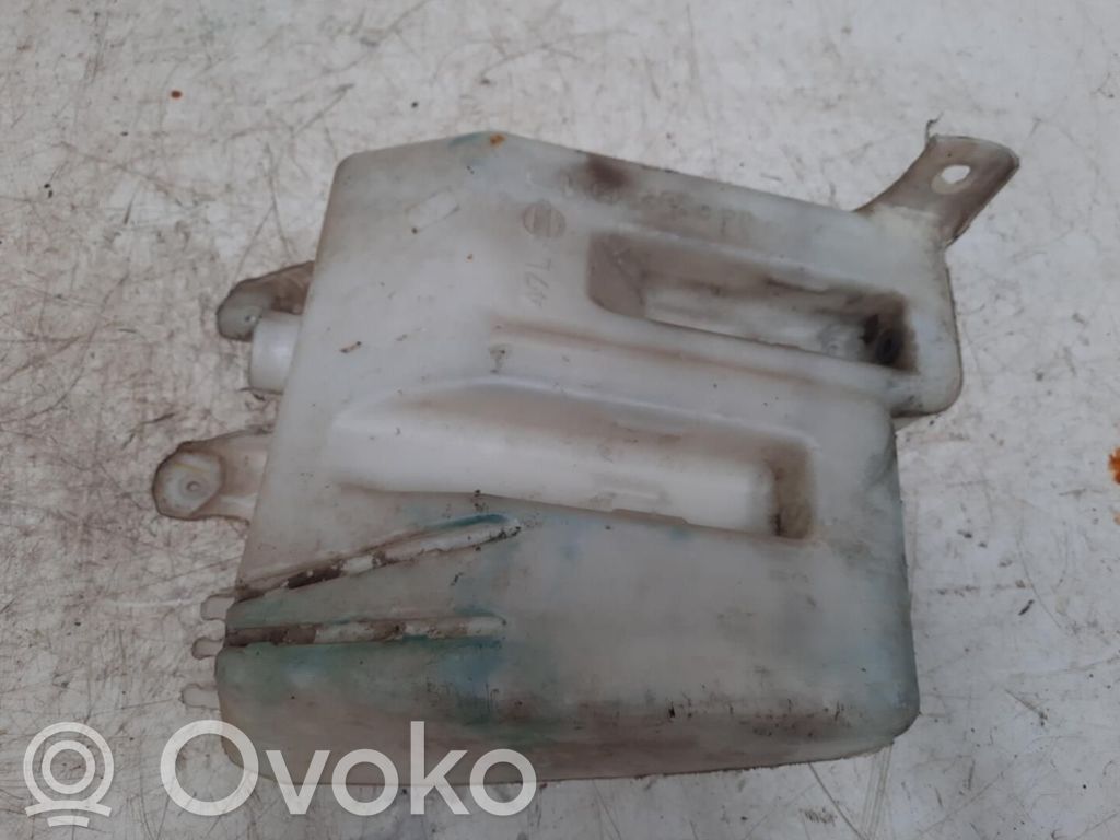 Nissan Note (E11) Logu šķidruma tvertne 