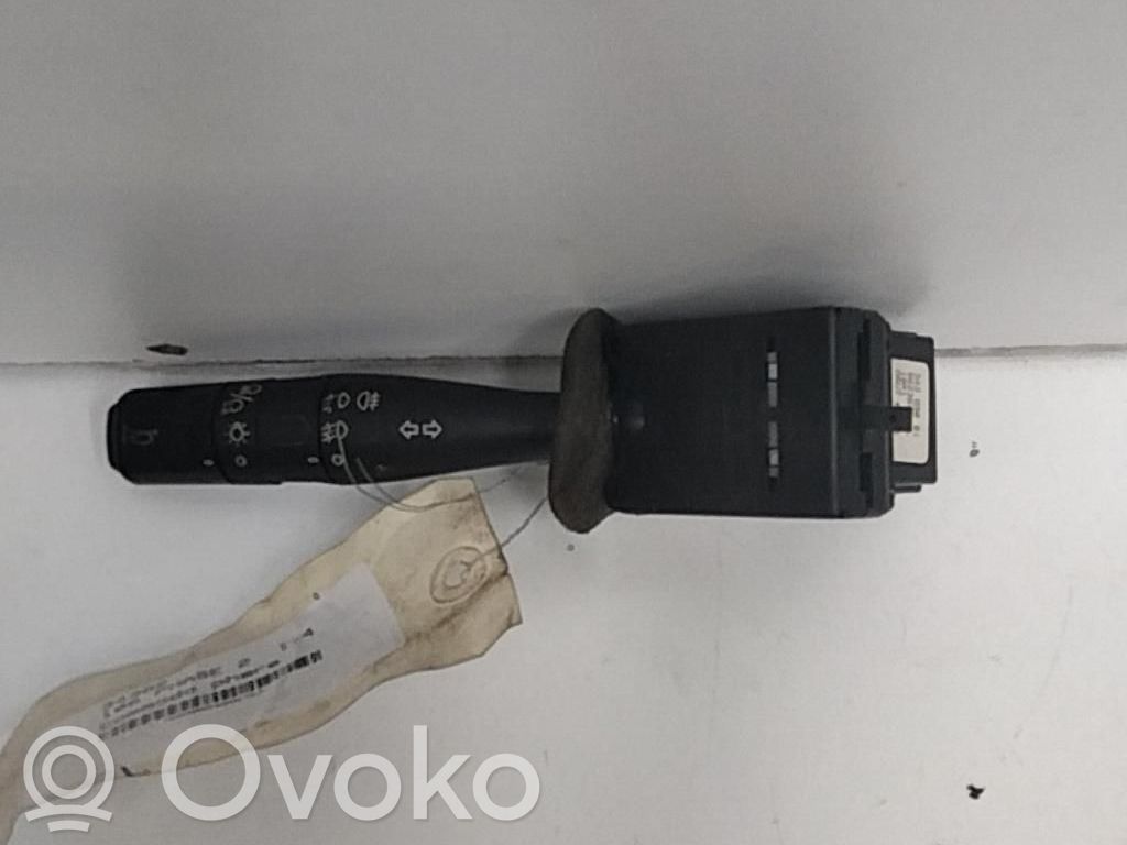 Peugeot 106 Manetka / Przełącznik kierunkowskazów 