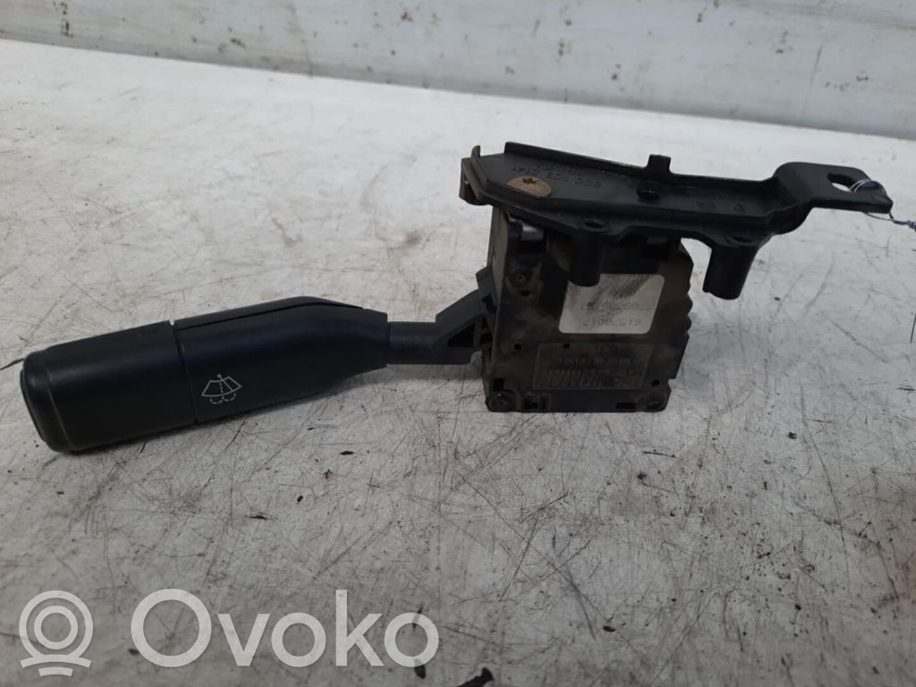 Renault Express Pyyhkijän vipu 