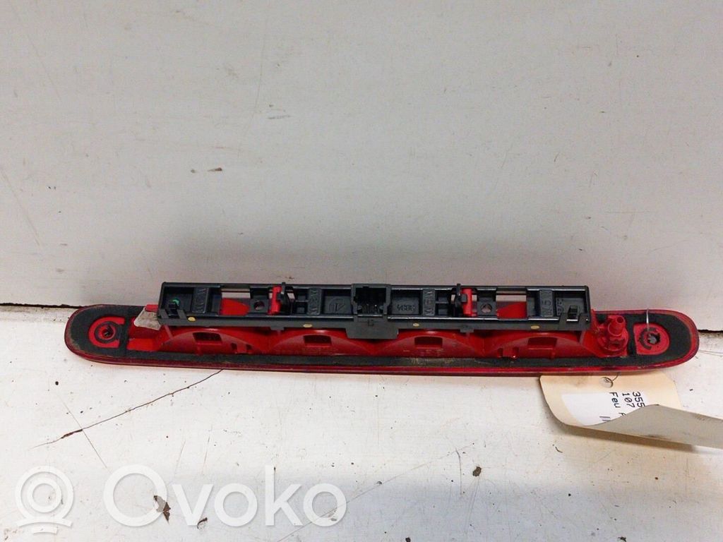 Peugeot 107 Third/center stoplight 