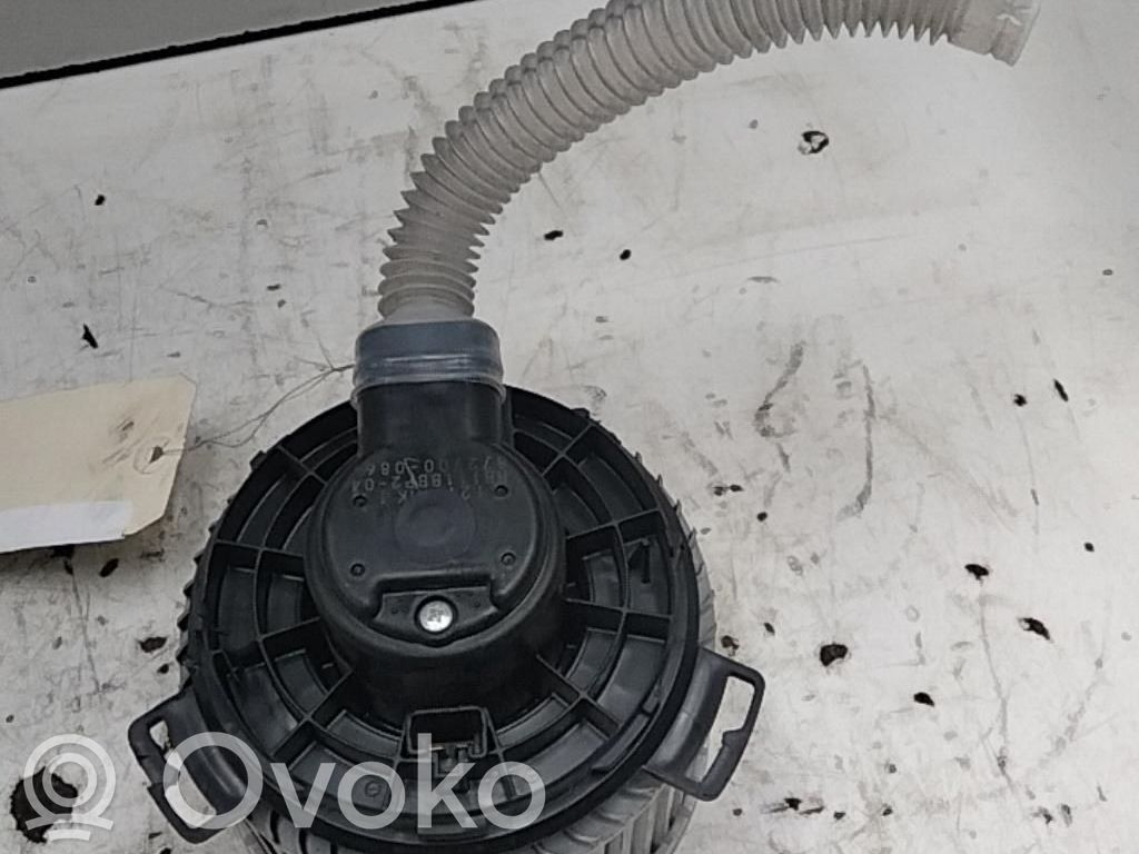 Mazda 3 II Lämmittimen puhallin 